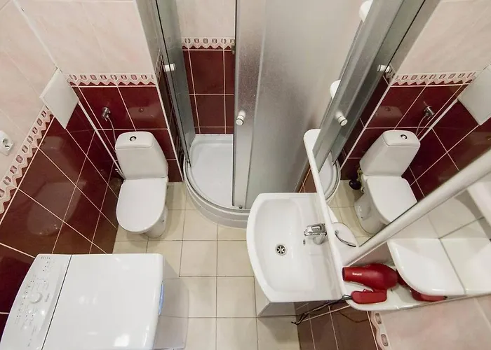 з балконом на центр львова * Lvov